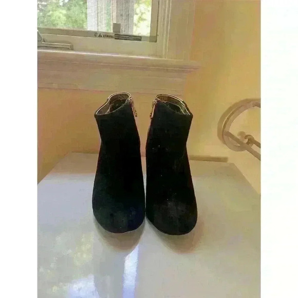 Ted Baker Women's Nimma Black Suede Bootie  Copper Metallic Block Heel Size 9 - Picture 3 of 8